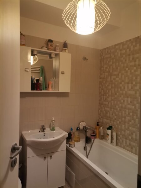 Ilfov Gata de mutat - 2 camere moderne, AC, balcon de relaxare, parcare